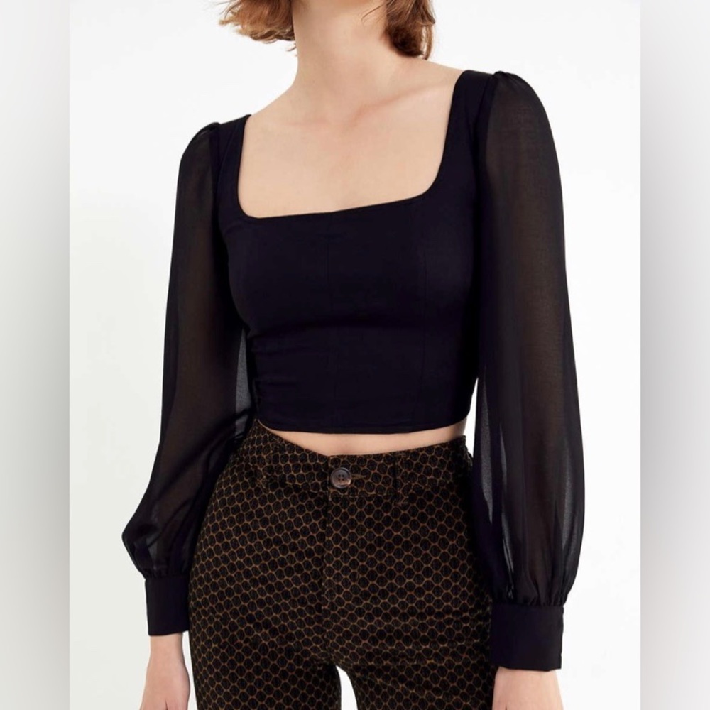 URBAN OUTFITTERS Women’s Olive Lena Sheer Sleeve